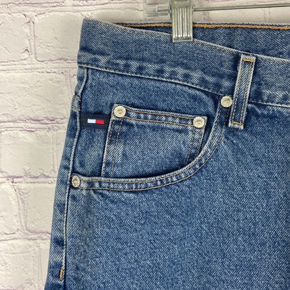 Vintage Men's Tommy Hilfiger Straight Blue Jeans Size: 34 x 32 - Picture 2 of 12